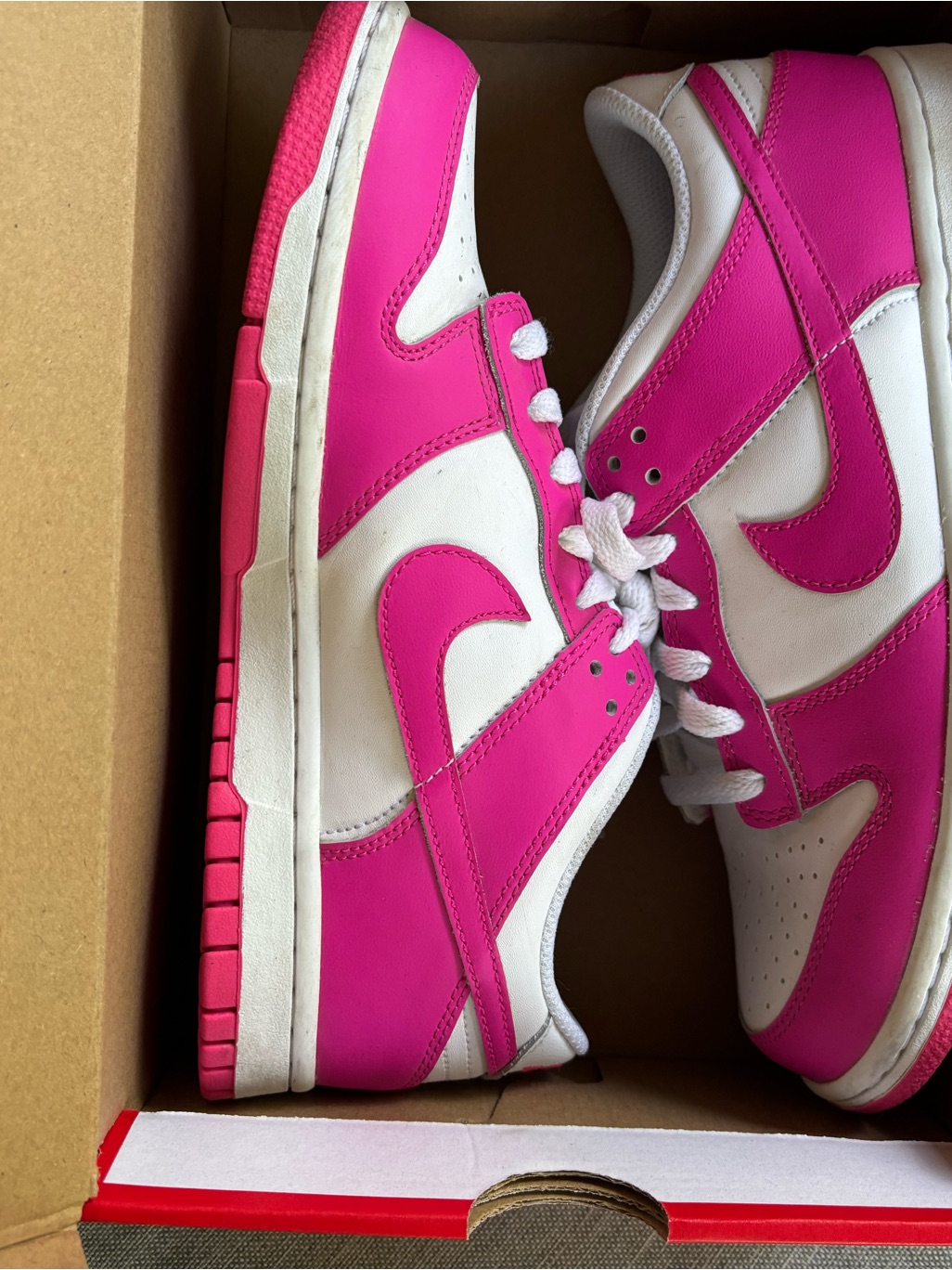 Nike Women's Low-Top Sneakers - White & Bright Pink